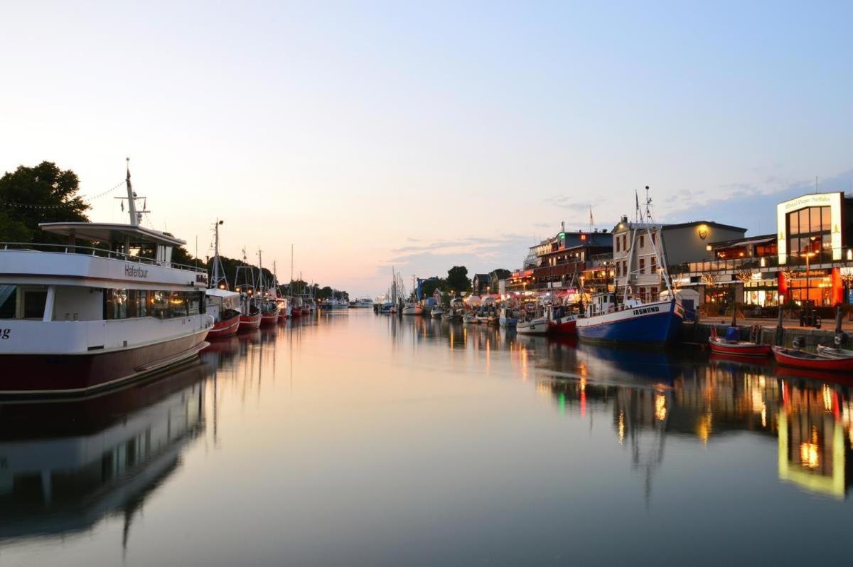 Sonnenschein, Direkt Am Alten Strom Rostock Ngoại thất bức ảnh